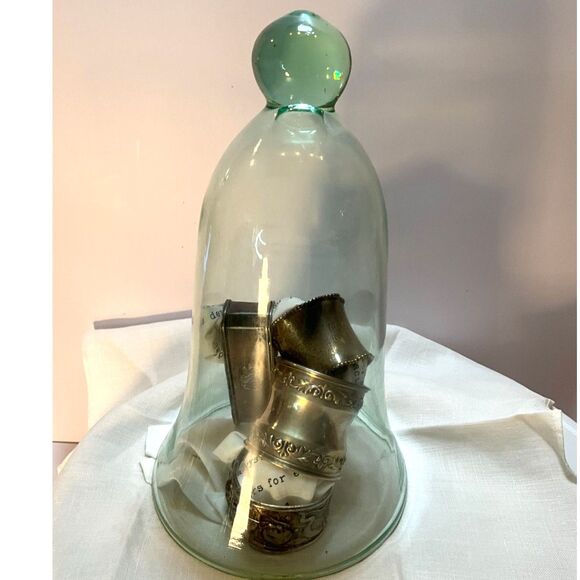 Beautiful vintage green glass cloche bell jar; small size, - Picture 2 of 5